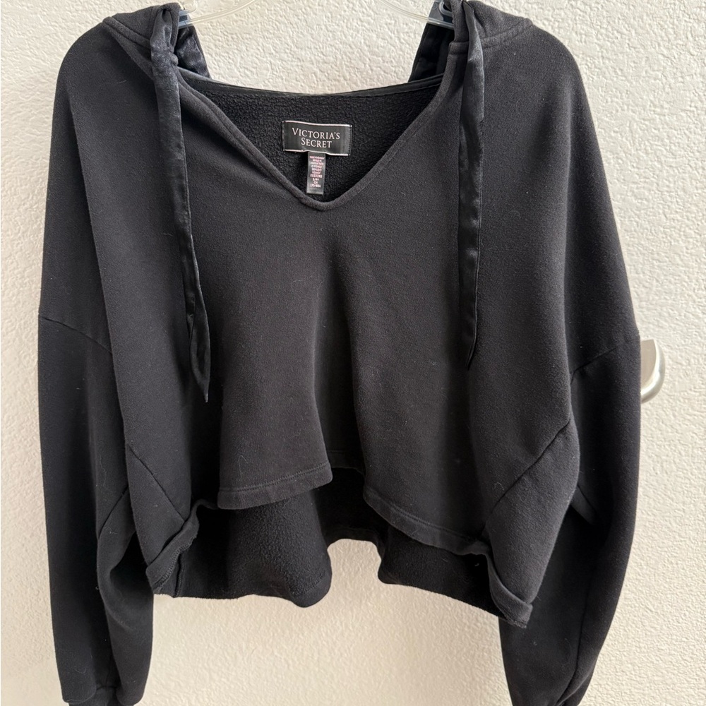 Victoria’s Secret Black Cropped Hoodie - Size S